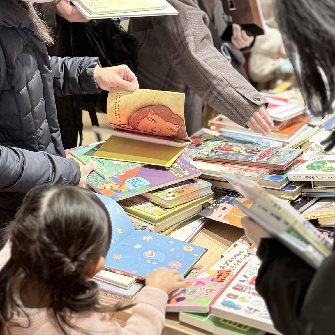 西友荻窪】「つながる絵本 お渡し会」を開催しました｜無印良品 西友荻窪